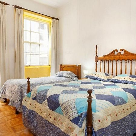 Residencial Clerigos Room 2 Порто Стая снимка